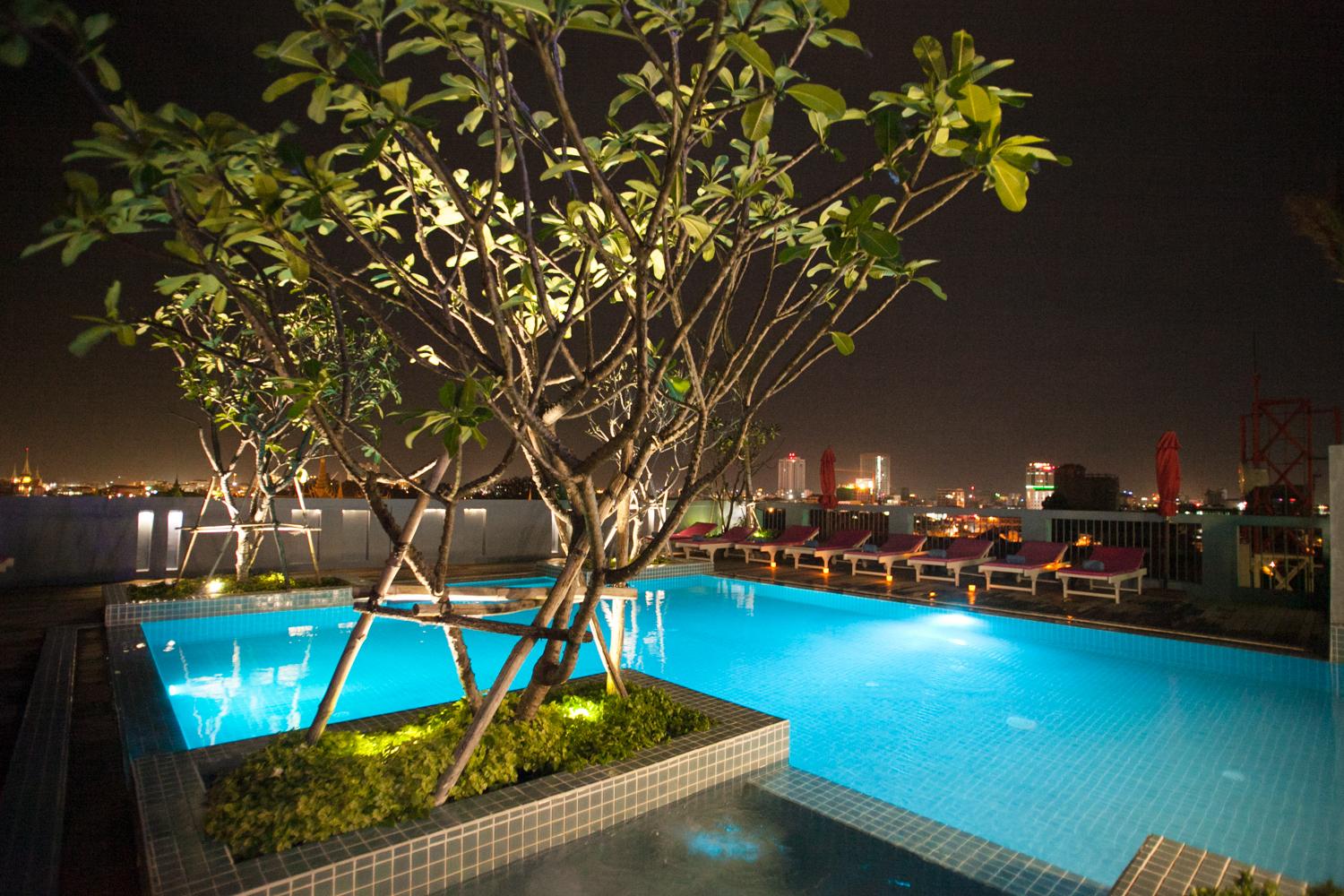 The Frangipani Royal Palace Hotel Пномпень Экстерьер фото